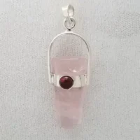 SS ROSE QUARTZ PENDANT WITH GARNET ACCENT